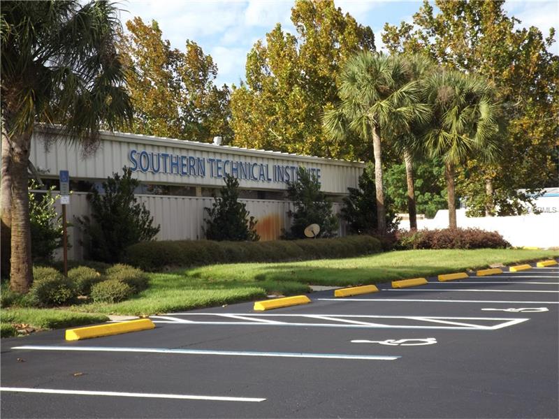 5 Buildings - 37,800 sq ft of construction on 4.7 acres - 100% leased with 9% CAP RATE /  NOI        $4,100,000 
