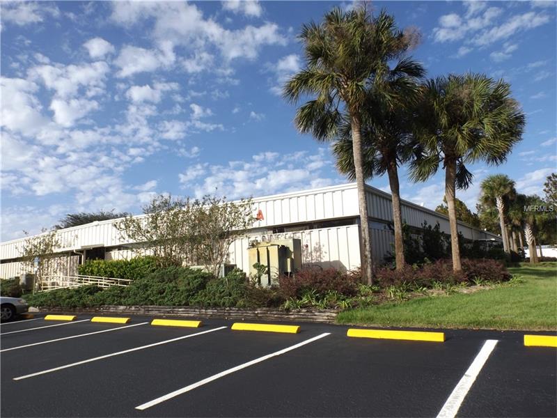 5 Buildings - 37,800 sq ft of construction on 4.7 acres - 100% leased with 9% CAP RATE / NOI $4,100,000