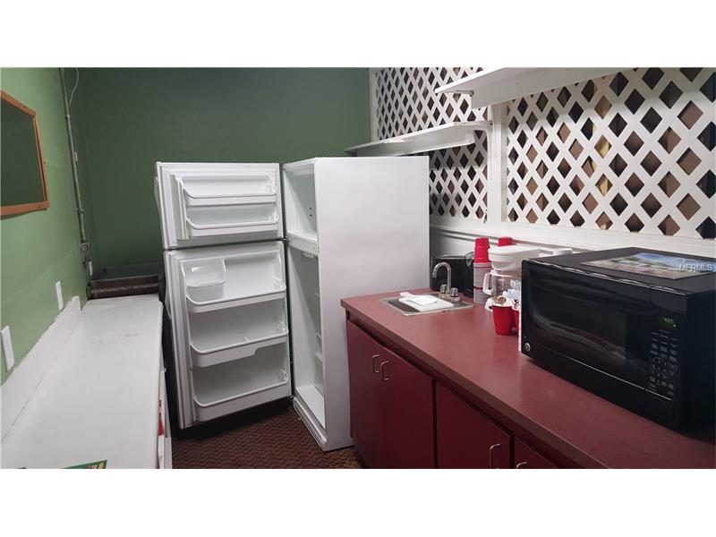 Small Church / Previous Restaurant For Sale in Silver Springs, FL $120,000