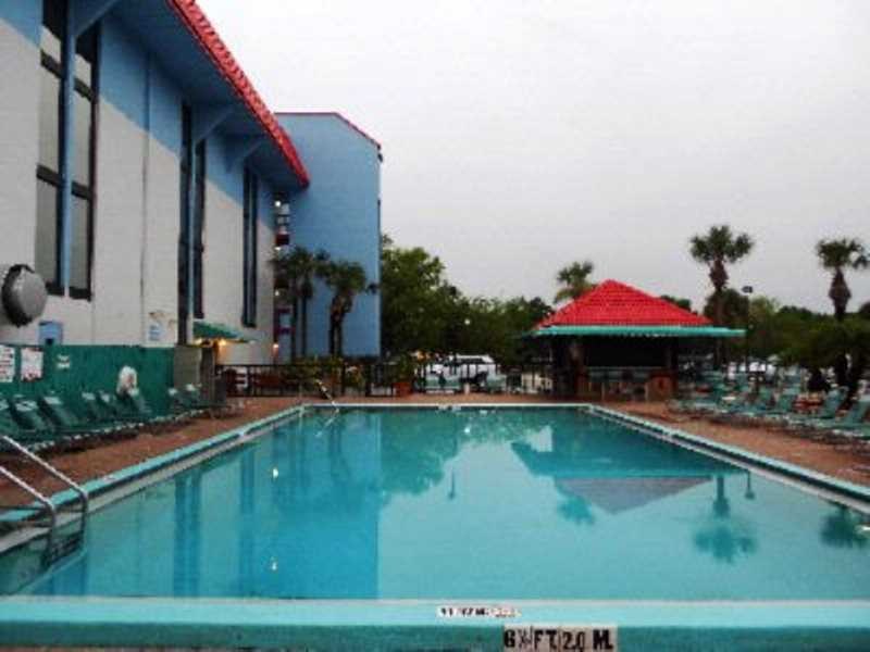 442 Room Hotel 1 Mile From Disney World - Kissimmee - Orlando $15,000,000