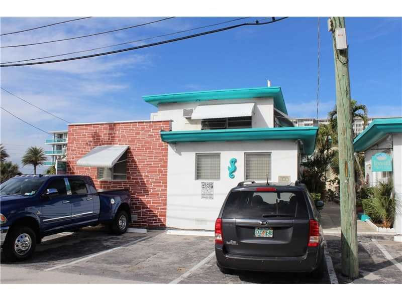 Hollywood Beach Hotel For Sale - 13 Units - 1 block from the beach and Margaritaville - $2,950,000