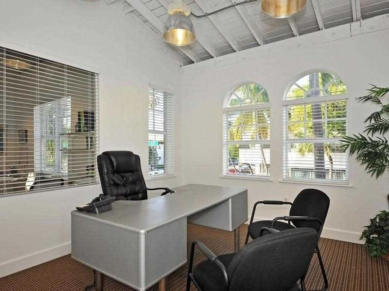 South Beach Office Building For Sale - 27 Units - Miami Beach - $9,950,000