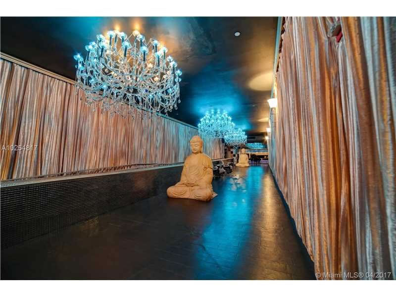 South Beach Night Club For Sale - Washington Ave - Miami Beach - $23,000,000
