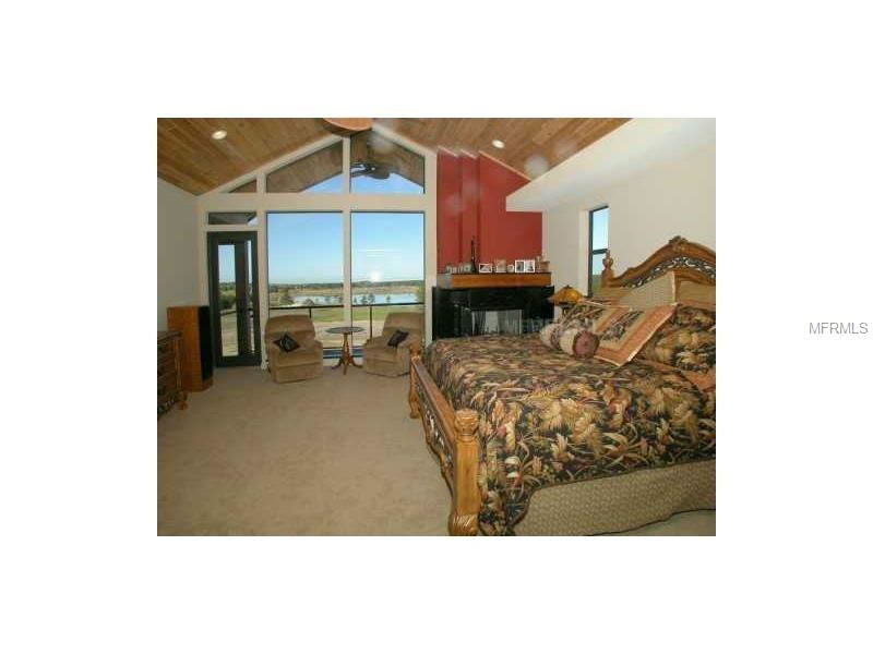 57 acre lakefront estate with blueberry farm For Sale in Lake County, FL - $1,500,000