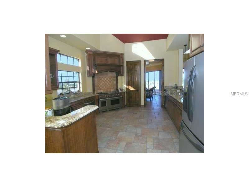 57 acre lakefront estate with blueberry farm For Sale in Lake County, FL - $1,500,000