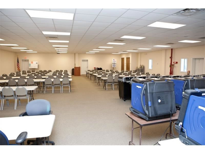10 Commercial Units For Sale in Mount Dora - $1,600,000