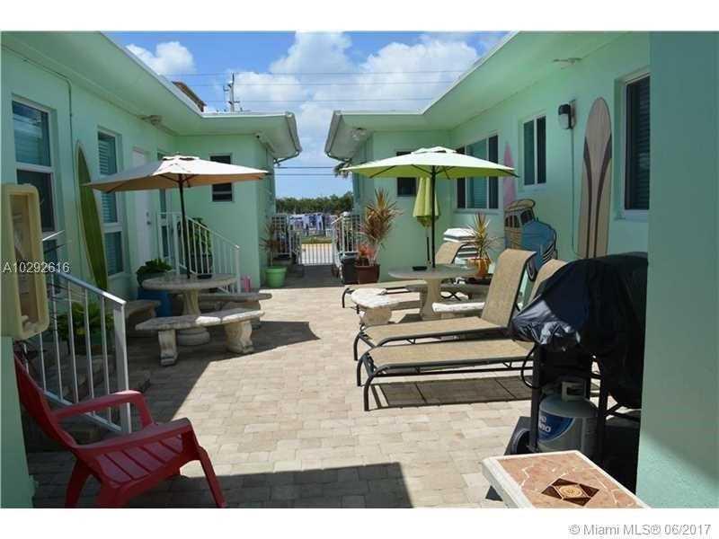 11 Unit Hotel For Sale in Hollywood, FL - $2,350,000