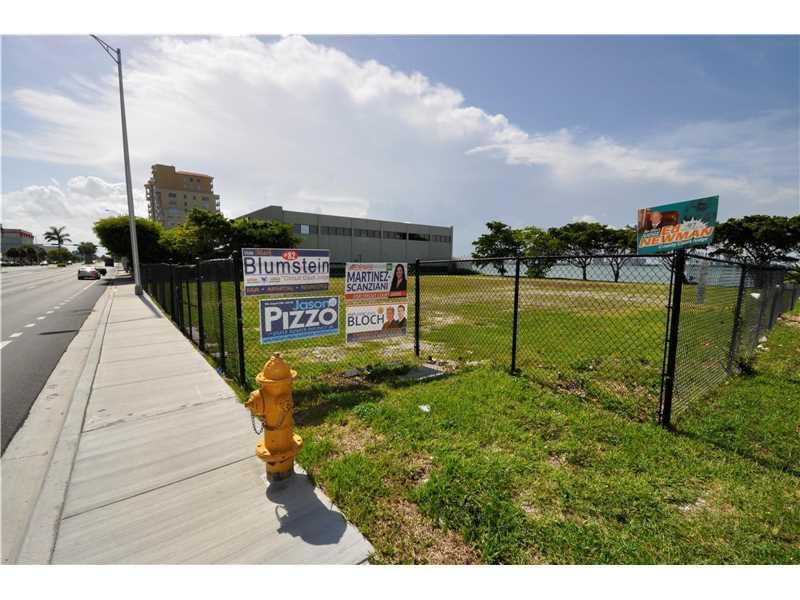 Waterfont Developer Site in North Bay Village - Miami Beach - $8,500,000