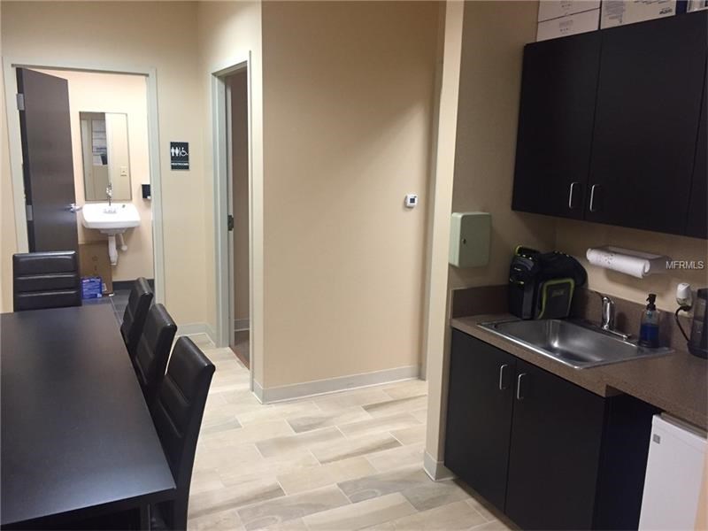 Office Sapce For Sale in Hunters Creek - Orlando - $239,900