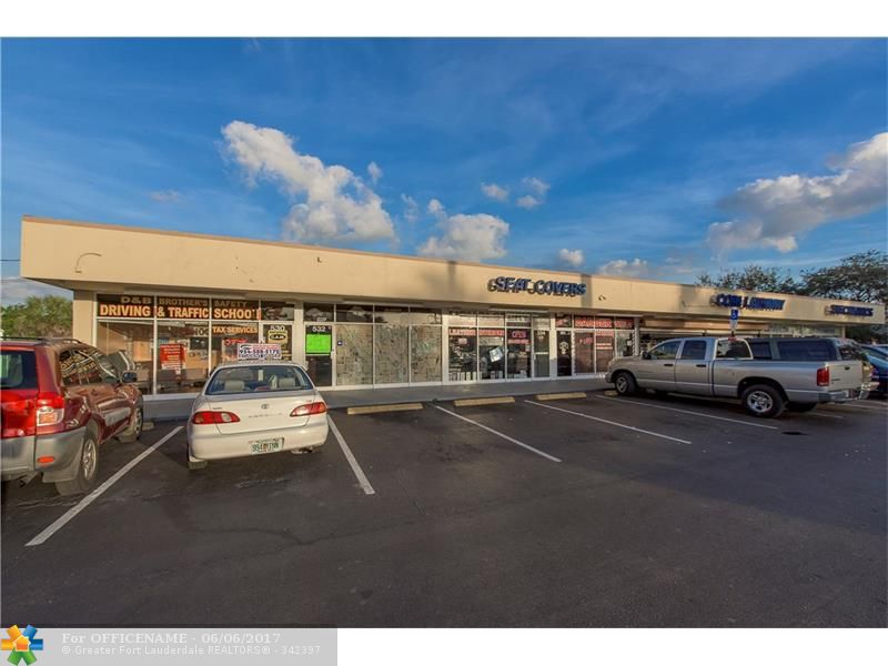 Shopping Center - 20,200 sq ft in Plantation, FL - $2,250,000