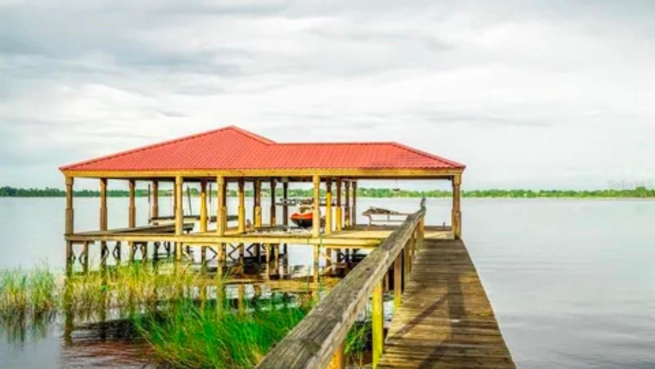 Lakefront Estate with potential as a Wedding/Event Venue or Religious Retreat $4,900,000