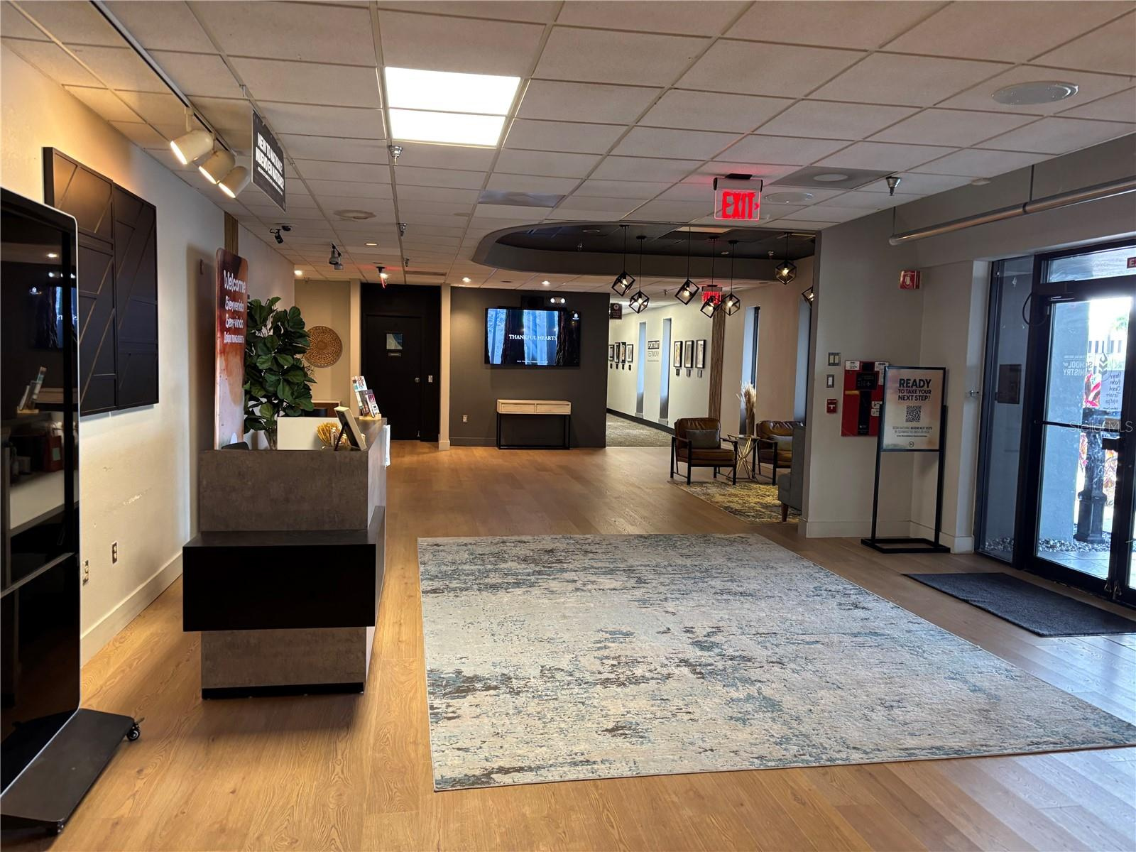Church, School, or Office Building For Sale in Orlando Central Park Area - 38,000 Sq Ft $4,700,000