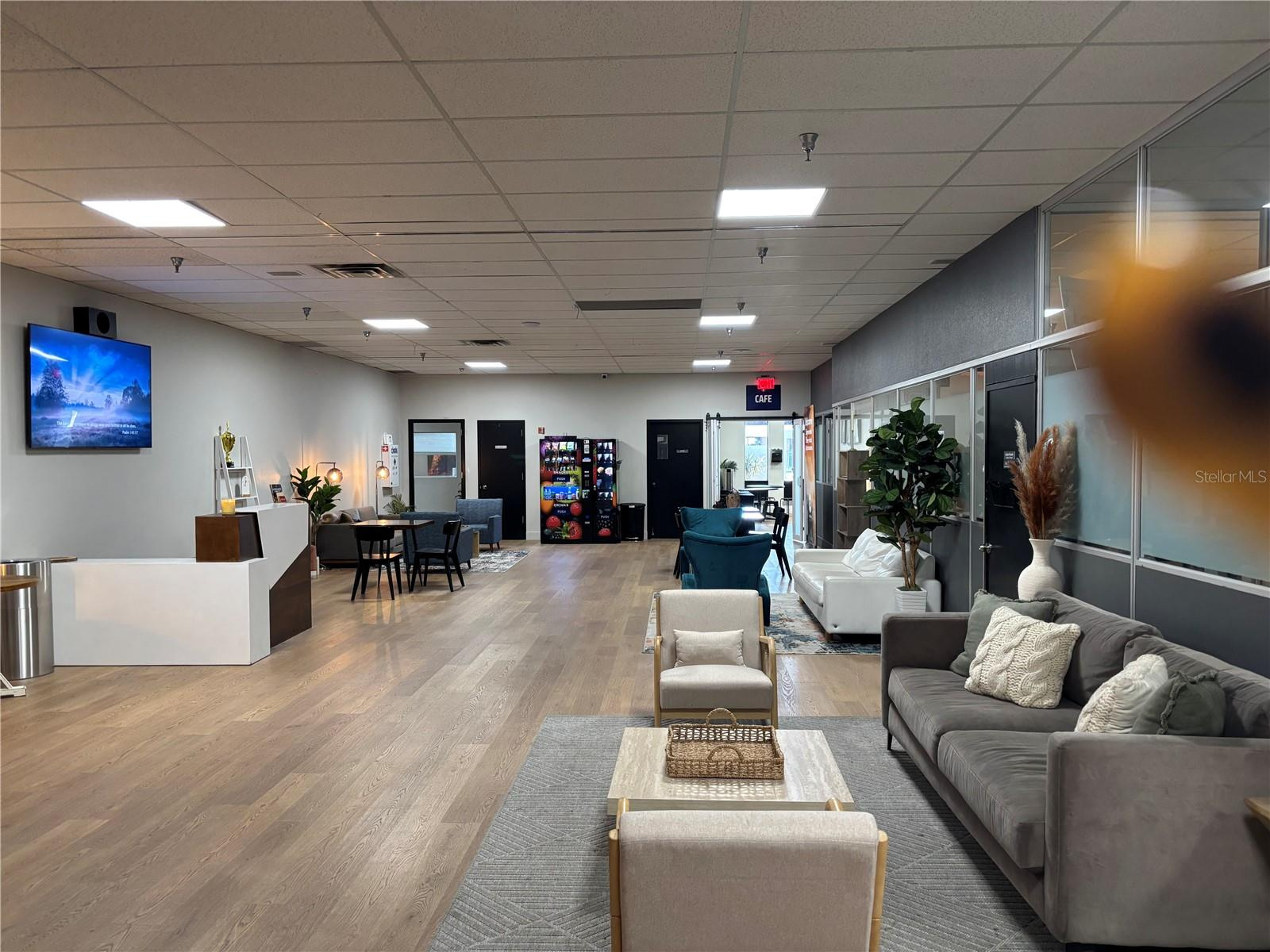 Church, School, or Office Building For Sale in Orlando Central Park Area - 38,000 Sq Ft $4,700,000