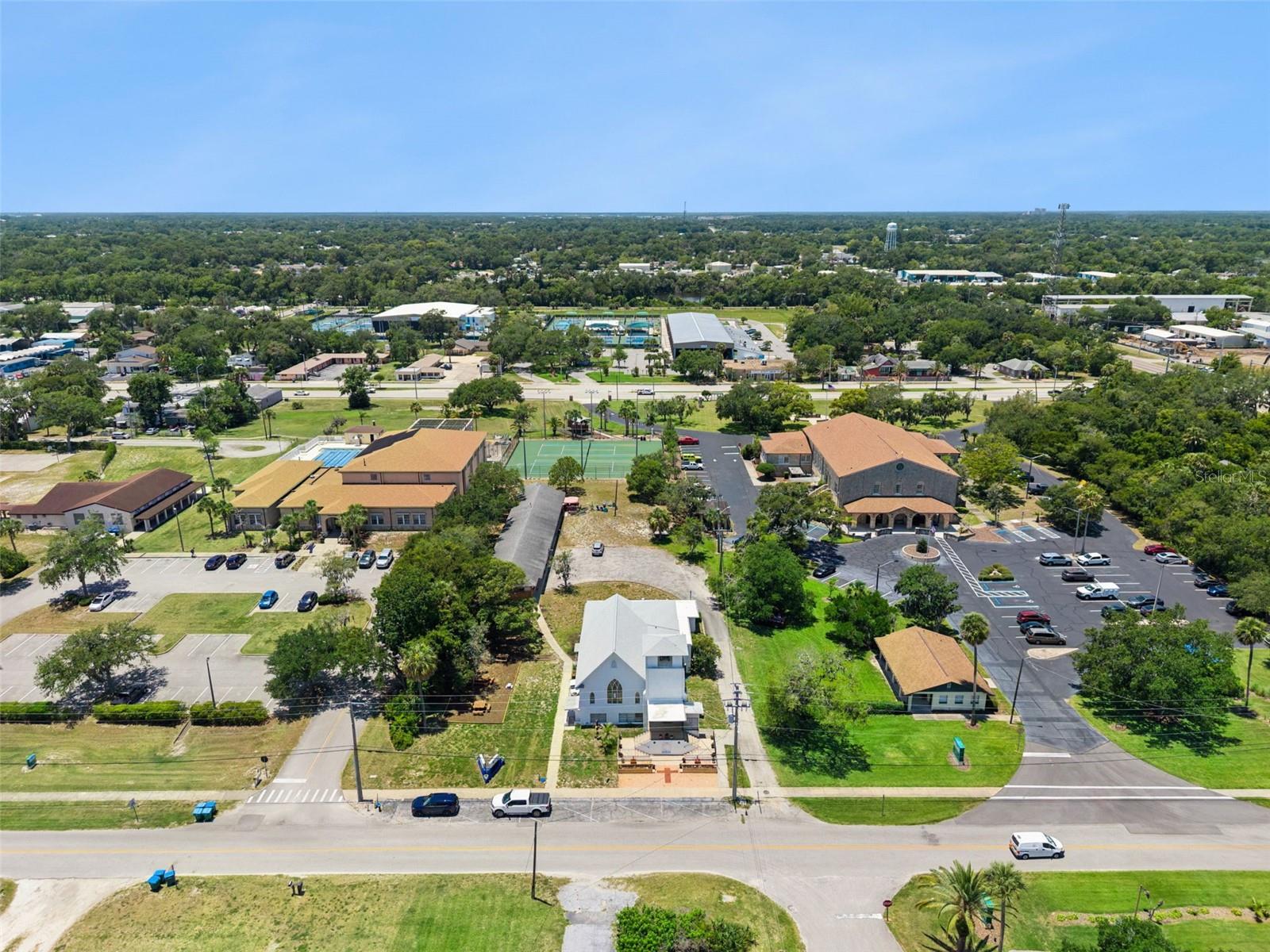 Church Building For Sale In Daytona Beach, Florida - $750,000 Church Building For Sale In Daytona Beach, Florida - $750,000