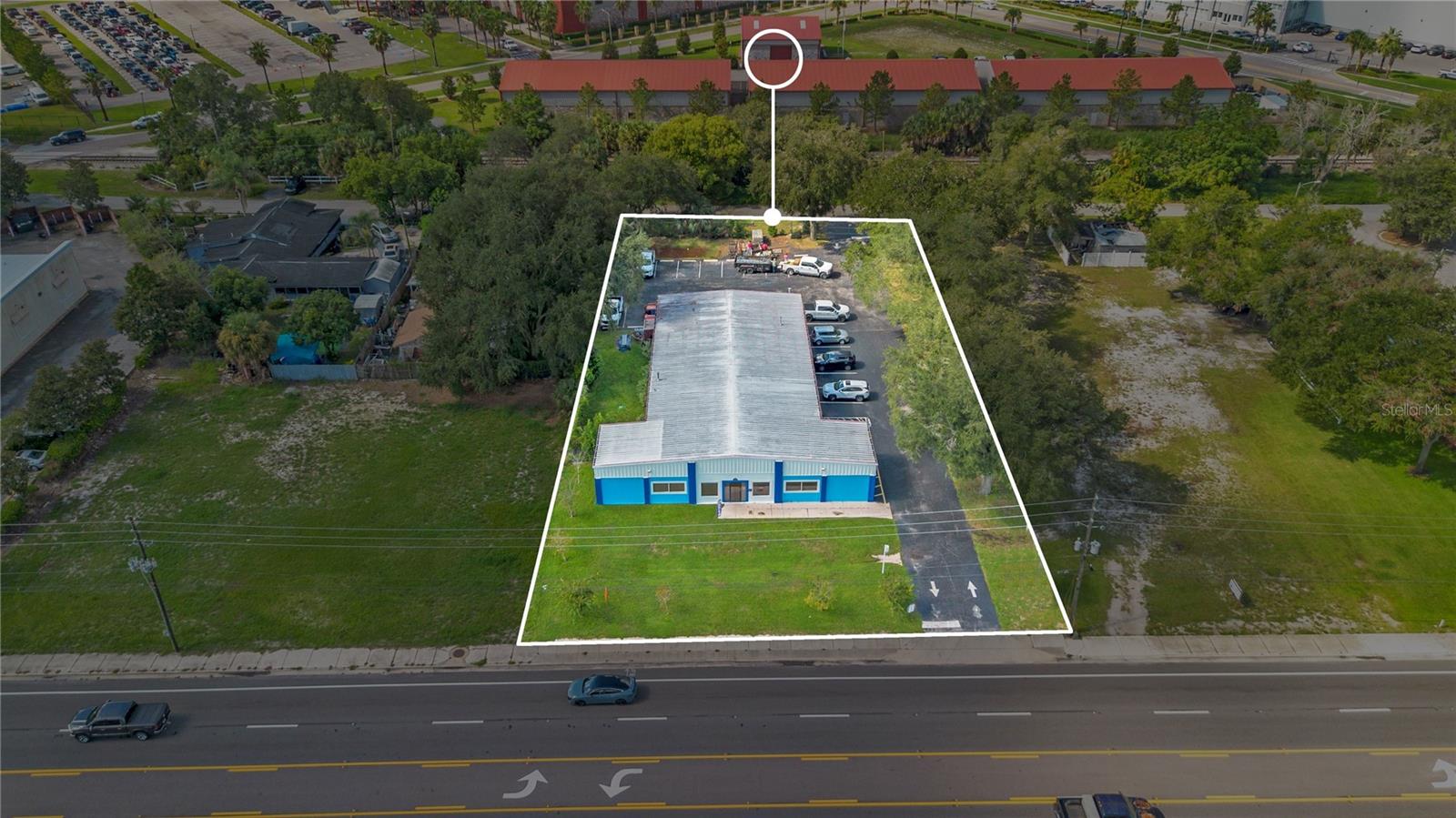 Large Commercial Building For Sale In Apopka, FL - Great For a Church - $2,600,000 Large Commercial Building For Sale In Apopka, FL - Great For a Church - $2,600,000