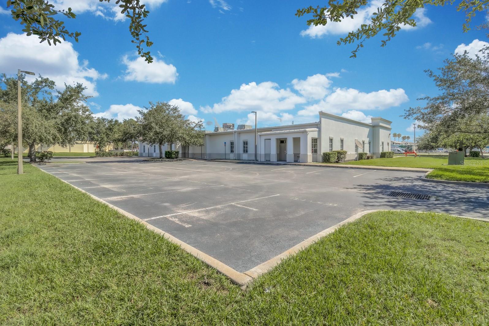 Large Church Building For Sale in Kissimmee, FL - 15,000 Sq Ft $5,000,000 Large Church Building For Sale in Kissimmee, FL - 15,000 Sq Ft $5,000,000