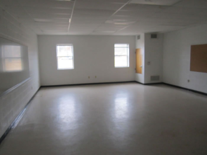 School Building For Sale In Arkansas – 25,000 sq ft $129,000